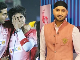 "मेरा दिल टूट गया था..." श्रीसंत की बेटी की इस बात से हरभजन सिंह को आ गया था रोना "मेरा दिल टूट गया था..." श्रीसंत की बेटी की इस बात से हरभजन सिंह को आ गया था रोना