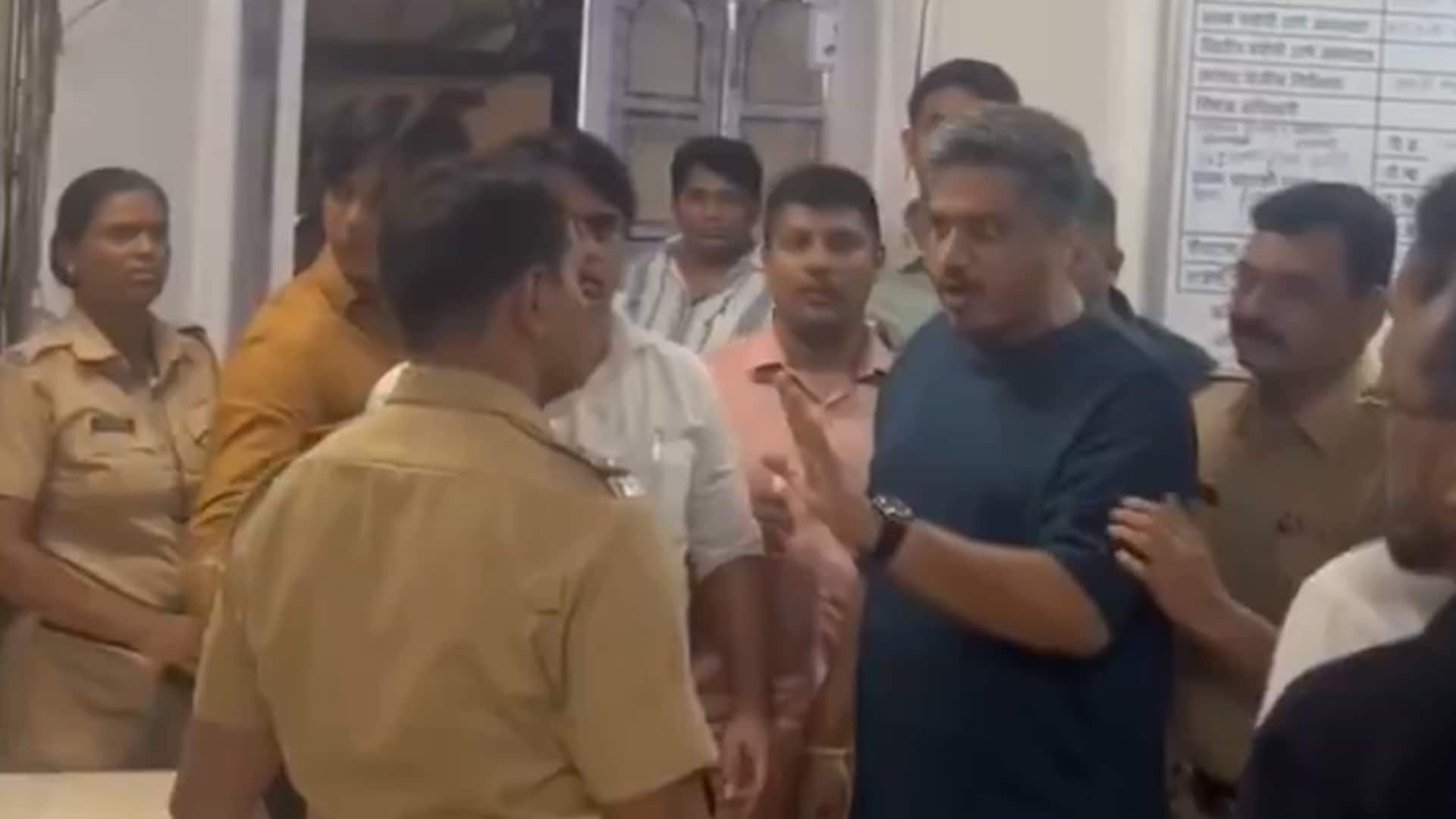 "Keep Your Voice Down," Sharad Pawar's Grandnephew Shouts At Cop