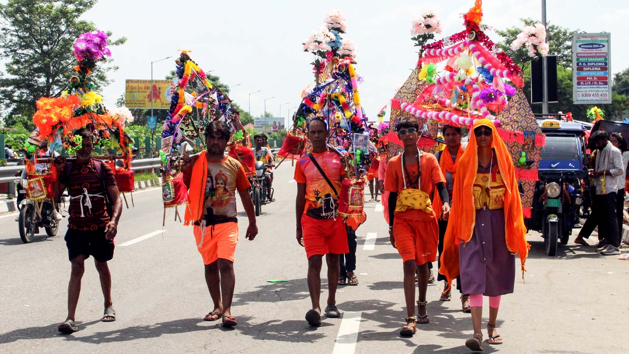 "Attempt To Defame Kanwariyas": UP Chief Minister Warns Action Against Miscreants