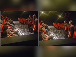 विदेश में इंडियन फिल्म देखते हुए लोगों ने मचाया इतना हंगामा, हरकत देख रोक दी गई स्क्रीनिंग और फिर... विदेश में इंडियन फिल्म देखते हुए लोगों ने मचाया इतना हंगामा, हरकत देख रोक दी गई स्क्रीनिंग और फिर...