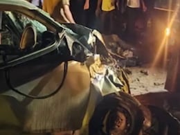 Sikhwal Accident: खाटूश्यामजी से लौट रहे श्रद्धालुओं की कार का बीकानेर में भीषण हादसा, 5 लोगों की मौत; उछल कर बाहर आ गिरे लोग Sikhwal Accident: खाटूश्यामजी से लौट रहे श्रद्धालुओं की कार का बीकानेर में भीषण हादसा, 5 लोगों की मौत; उछल कर बाहर आ गिरे लोग