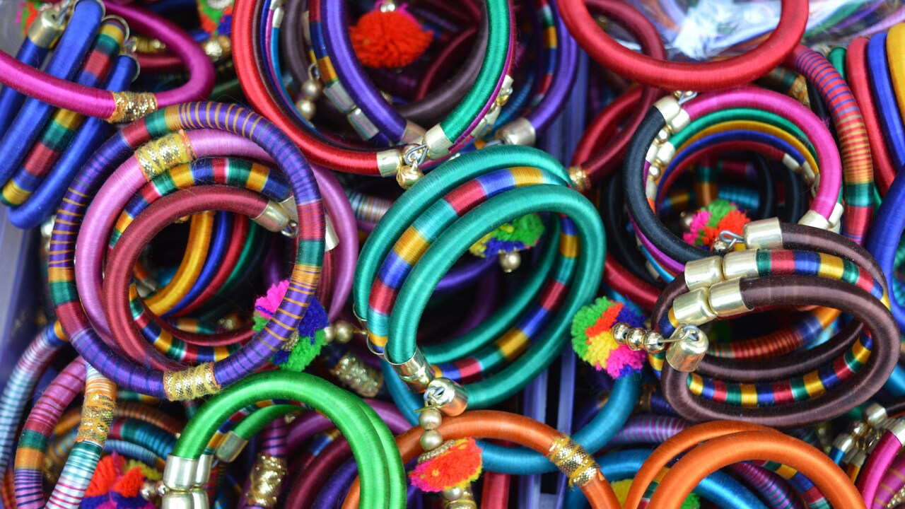 Bright Bangles In Gold And Silver Tones That You Can Wear For All 9 Days During The Festive Season