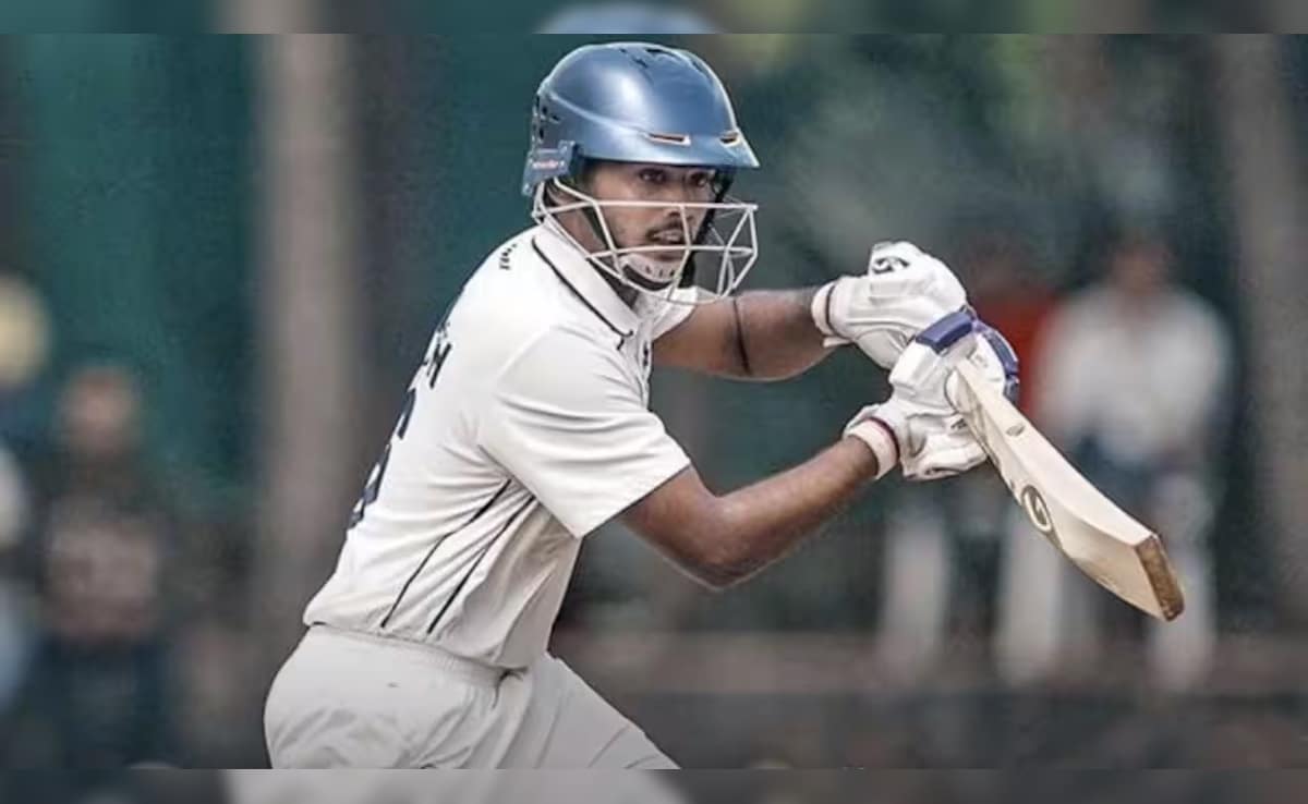 आयुष म्हात्रे ने रच दिया इतिहास, दनादन रन बनाते हुए तोड़ दिया ब्रेंडन मैकुलम का 24 साल पुराना रिकॉर्ड