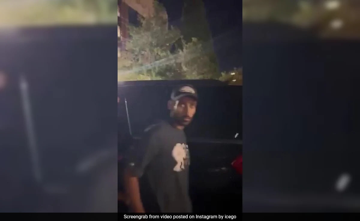 Имиграцията и митническото правоприлагане на САЩ ICE задържа индийски гражданин