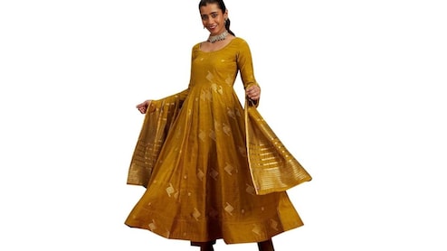 Amazon Ethnic Week: कर लें फेस्टिव सीजन की तैयारी, Libas के कुर्तों पर आ गया है 55% डिस्‍काउंट, मौका छूटने न पाए   