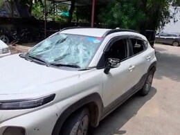 Rajasthan: अलवर में कर्बला जुलूस के दौरान ट्रैफिक पुलिसकर्मी से मारपीट,  आईसीयू में भर्ती कांस्टेबल Rajasthan: अलवर में कर्बला जुलूस के दौरान ट्रैफिक पुलिसकर्मी से मारपीट,  आईसीयू में भर्ती कांस्टेबल