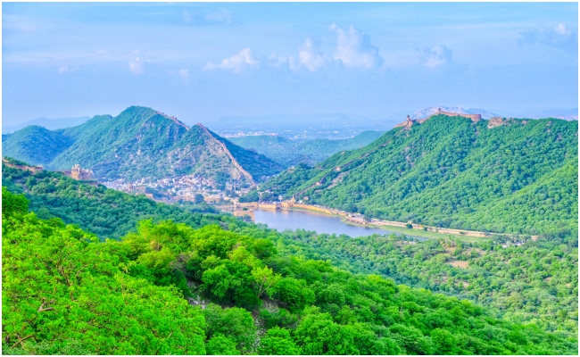 'Over 90% Of Aravalli Region Remain Protected': Centre Rejects Mining Push Charge