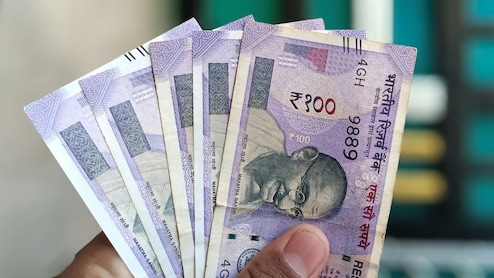 "From Hindi-Medium School To Rs 4 Crore Savings": 34-Year-Old Techie's Inspiring Journey Goes Viral