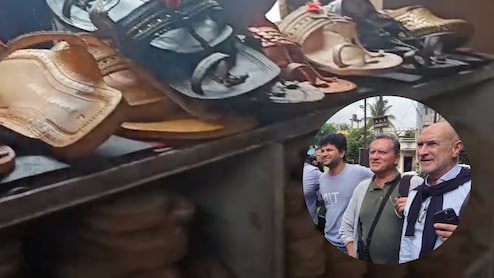 PRADA की टीम ने की कोल्हापुर के कारीगरों से मुलाकात, कोल्हापुरी चप्पल की इस खासियत से इंप्रेस हुए इटेलियन डिजाइनर