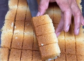 Viral: Bulk Production Of Milk Cake At Popular Sweet Shop In Delhi Impresses Foodies Viral: Bulk Production Of Milk Cake At Popular Sweet Shop In Delhi Impresses Foodies