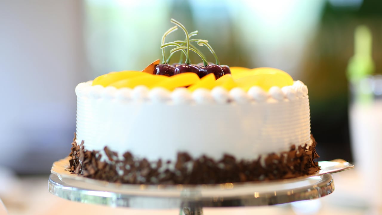 Order A Cake Online And Get It Delivered In 1 Hour Right Before The Celebration Starts