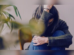 Stress Cause Cancer : Stress मुळे कॅन्सरचा धोका? शरीरात होणारे बदल वेळीच ओळखा, अन्यथा... Stress Cause Cancer : Stress मुळे कॅन्सरचा धोका? शरीरात होणारे बदल वेळीच ओळखा, अन्यथा...