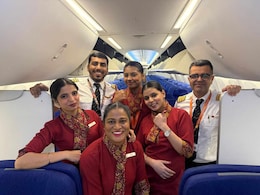 एयर इंडिया एक्सप्रेस के उड़ते विमान में महिला ने बच्चे को दिया जन्म, हजारों फीट की ऊंचाई पर हुई प्रसव पीड़ा एयर इंडिया एक्सप्रेस के उड़ते विमान में महिला ने बच्चे को दिया जन्म, हजारों फीट की ऊंचाई पर हुई प्रसव पीड़ा