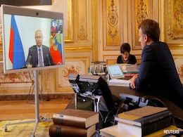 Putin To Macron: Iran Has 'Right' To Develop 'Peaceful' Nuclear Programme Putin To Macron: Iran Has 'Right' To Develop 'Peaceful' Nuclear Programme