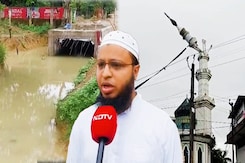 Assam's Muslim Community Allows Demolition Of Mosque For Flood Relief Assam's Muslim Community Allows Demolition Of Mosque For Flood Relief