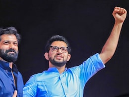 जब 20 साल बाद मिले बिछड़े हुए कजिन आदित्य और अमित ठाकरे, गले लगाए बिना नहीं रह पाए जब 20 साल बाद मिले बिछड़े हुए कजिन आदित्य और अमित ठाकरे, गले लगाए बिना नहीं रह पाए