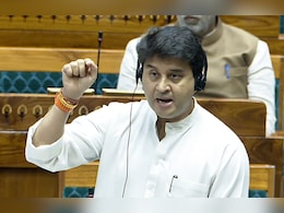 1.36 करोड़ फर्जी मोबाइल कनेक्शन डिसकनेक्ट, मंत्री ने दी लोकसभा में जानकारी 1.36 करोड़ फर्जी मोबाइल कनेक्शन डिसकनेक्ट, मंत्री ने दी लोकसभा में जानकारी