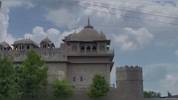 ED Raid Jaipur: ईडी पहुंची होटल तो दुल्&zwj;हन को छोड़कर फरार हो गया दूल्&zwj;हा, वर-वधु पक्ष के लोगों से हुई पूछताछ