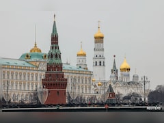 Russia To Now Fine Searching For 'Extremist' Content Online, Promoting VPNs