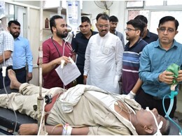 राजस्थान: डिप्टी सीएम प्रेमचंद बैरवा के सुरक्षा में तैनात पुलिसकर्मियों का एक्सीडेंट, एक की मौत, दूसरा घायल राजस्थान: डिप्टी सीएम प्रेमचंद बैरवा के सुरक्षा में तैनात पुलिसकर्मियों का एक्सीडेंट, एक की मौत, दूसरा घायल