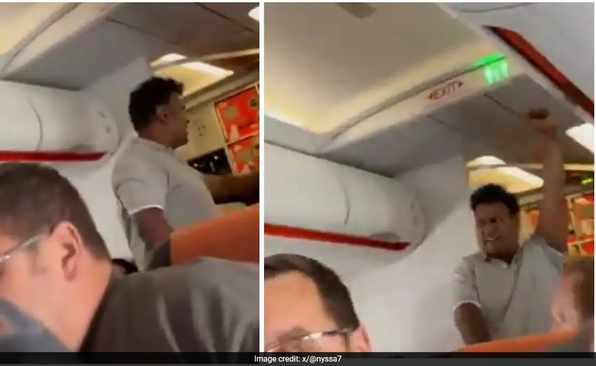 ВИДЕО: Човекът от индийски произход вика „Смъртта на Тръмп“ при полет на EasyJet, арестуван 