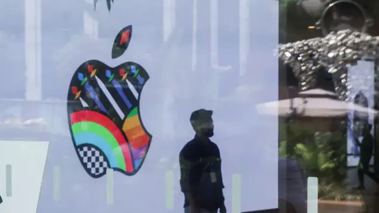 Apple, Croma Asked To Refund Customer's i-Phone Cost Over Microphone Defect