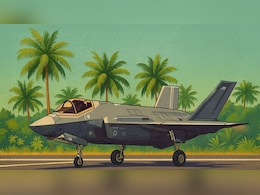 मेरा तो जाने का मन ही नहीं कर रहा... 18 दिन से खड़े ब्रिटिश F-35B फाइटर पर केरल टूरिज्म ने यूं लिए मजे मेरा तो जाने का मन ही नहीं कर रहा... 18 दिन से खड़े ब्रिटिश F-35B फाइटर पर केरल टूरिज्म ने यूं लिए मजे