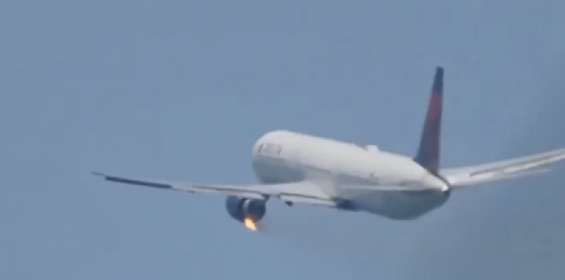 Video: Delta Airlines Boeing 767 Makes Emergency Landing After Engine Catches Fire