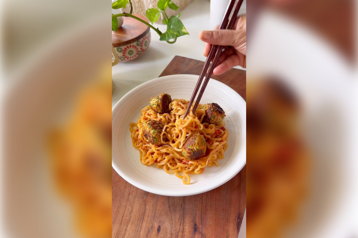 Adhya S,Adhya S age,Adhya S food,Adhya S food influencer,Adhya S chef,Adhya S healthy diet,Adhya S healthy recipes,Low-Calorie Comfort Food,Shirataki Noodles with Tofu Kofta,favorite comfort meal,satisfying meal,easy recipes,healthy recipes,low calories recipes,How to Make the Kofta,guilt free recipes,whosthat360,news and media,trending recipes