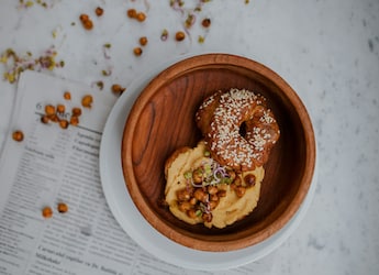 7 Tasty And Nutritious High-Protein Chana Snacks For Weight Loss