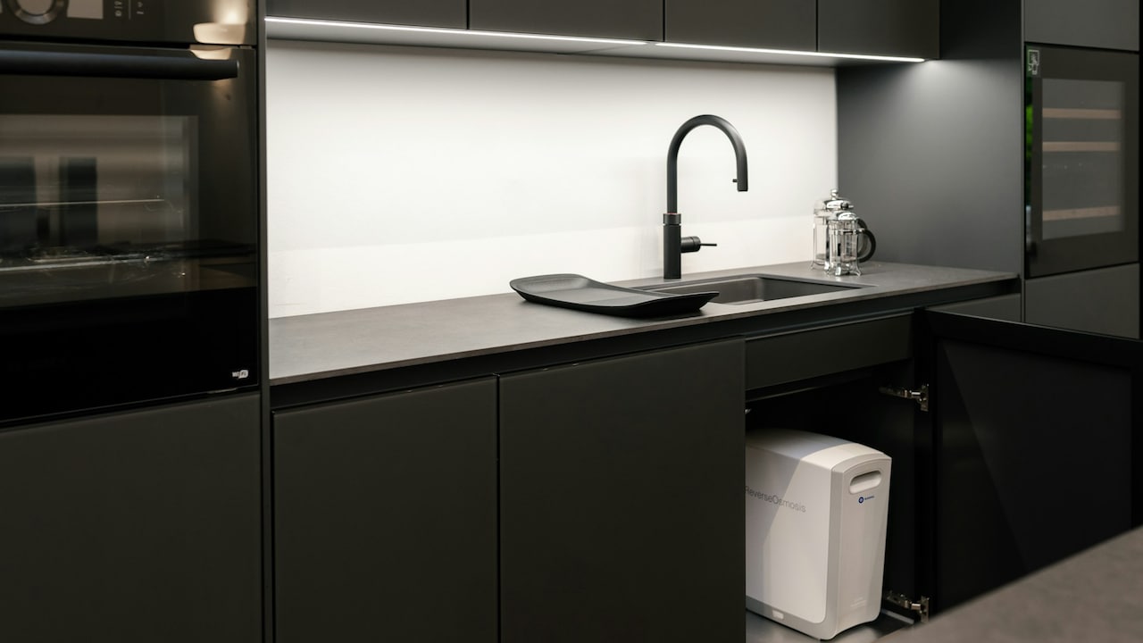 Build a sleek kitchen with undersink water purifiers under 10000 on Flipkart