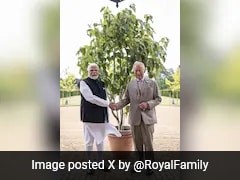PM Modi Presents <i>'Ek Ped Maa Ke Naam'</i> To King Charles For Royal Estate