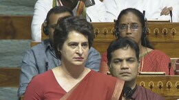 सरकार पर प्रियंका गांधी का तीखा हमला, "नेतृत्व सिर्फ श्रेय लेने के लिए नहीं, जिम्मेदारी लेने के लिए भी होती है