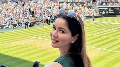 Sara Tendulkar Attends Wimbledon Finals In Style With Parents, Sachin And Anjali Tendulkar