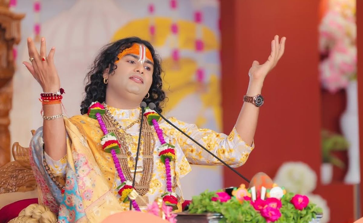 श्रीकृष्ण का पहला नाम क्या था? अखिलेश यादव ने अनिरुद्धाचार्य से पूछा तो क्‍या सही जवाब दे पाए Pookie Baba