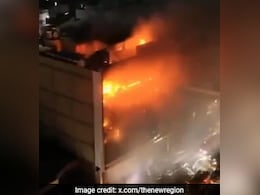 इराक के शॉपिंग मॉल में लगी भीषण आग, 61 लोगों की जिंदा जलकर मौत