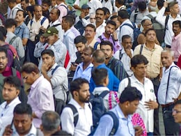 Mumbai Local Train Ticket: QR कोडद्वारे तिकीट बुकींग सेवा स्थगित, रेल्वे प्रशासनाचा मोठा निर्णय Mumbai Local Train Ticket: QR कोडद्वारे तिकीट बुकींग सेवा स्थगित, रेल्वे प्रशासनाचा मोठा निर्णय