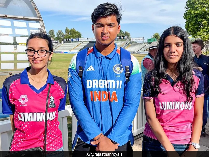 "Use Sharm Aa Rahi Thi": Vaibhav Suryavanshi's Teammate Recalls Viral Fan Photo In England