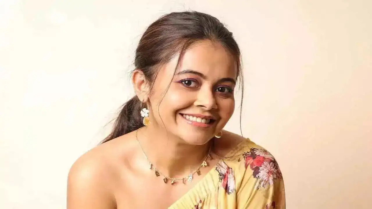 बेटे को आतंकवादी बोलने पर भड़कीं देवोलीना भट्टाचार्जी, स्क्रीनशॉट लेकर ट्रोलर को यूं सिखाया सबक