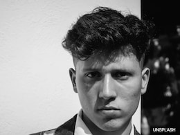 सोशल मीडिया पर आखिर क्यों Trend कर रहा है 'Gen Z स्टेयर',  इस वजह से मचा बवाल सोशल मीडिया पर आखिर क्यों Trend कर रहा है 'Gen Z स्टेयर',  इस वजह से मचा बवाल