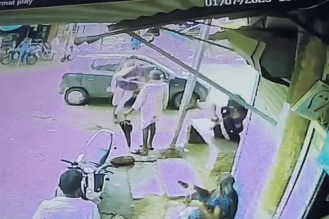 Rajasthan: कार से उतर निकाली तलवार, Ex बॉयफ्रेंड का महिला टीचर पर ताबड़तोड़ वार.... दिल दहला देगा हत्या का VIDEO