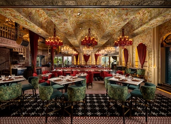 Qavalli, Nehru Place Offers An Opulent Escape Into India's Regal Culinary Past