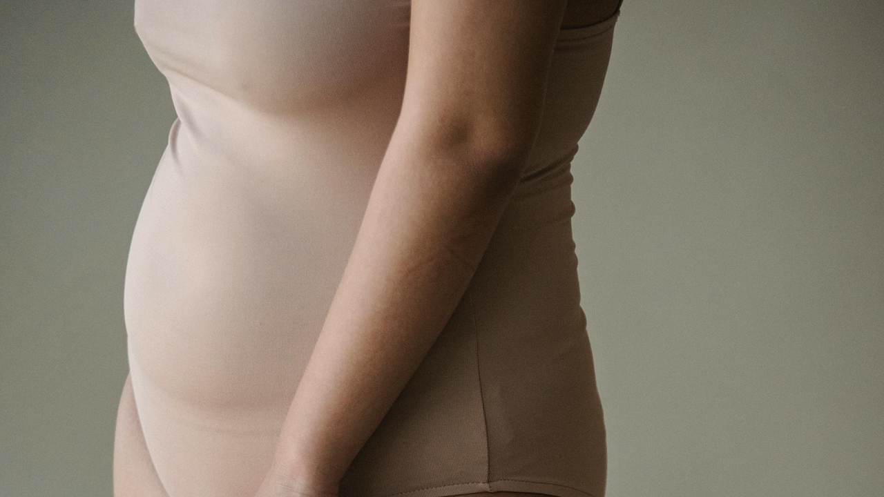 Shapewear That You Can Wear Under 1 Dress To Feel Smooth And In Place All Day