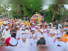 Pandharpur Wari: नीरा भिवरा पडता दृष्टी...', विठुनामाच्या गजरात तुकोबारायांचा 'नीरा स्नान' सोहळा Pandharpur Wari: नीरा भिवरा पडता दृष्टी...', विठुनामाच्या गजरात तुकोबारायांचा 'नीरा स्नान' सोहळा