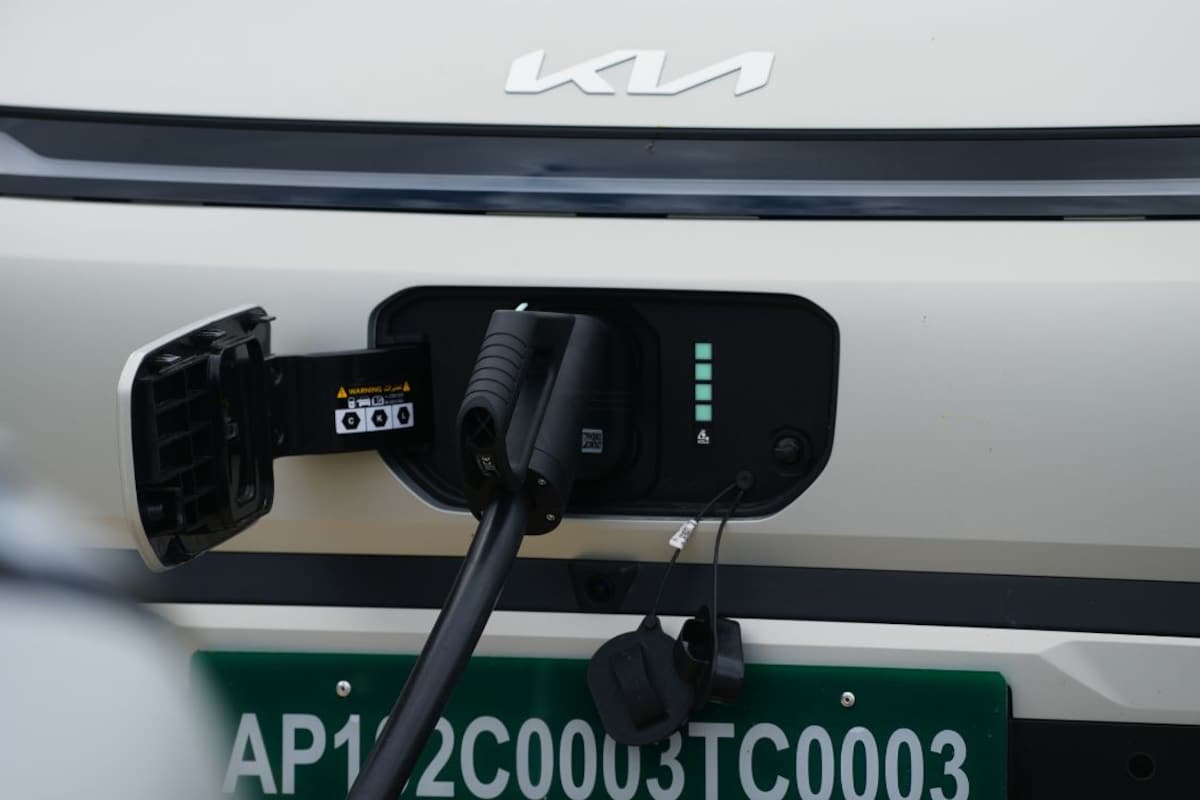 Kia Carens Clavis EV Charging Time Kia Carens Clavis EV Charging Time