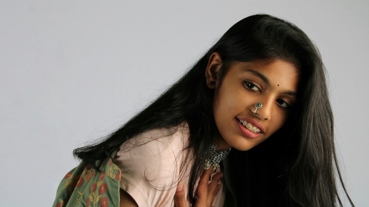 Get Top Nose Rings For Every Face Shape At Discounted Prices On Flipkart