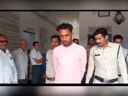 Satna News: जिस इलाके में चलाई थी गोली, वहीं पुलिस ने निकाल दिया शूटर का जुलूस, अब तक सरगना सहित पांच आरोपी गिरफ्तार Satna News: जिस इलाके में चलाई थी गोली, वहीं पुलिस ने निकाल दिया शूटर का जुलूस, अब तक सरगना सहित पांच आरोपी गिरफ्तार