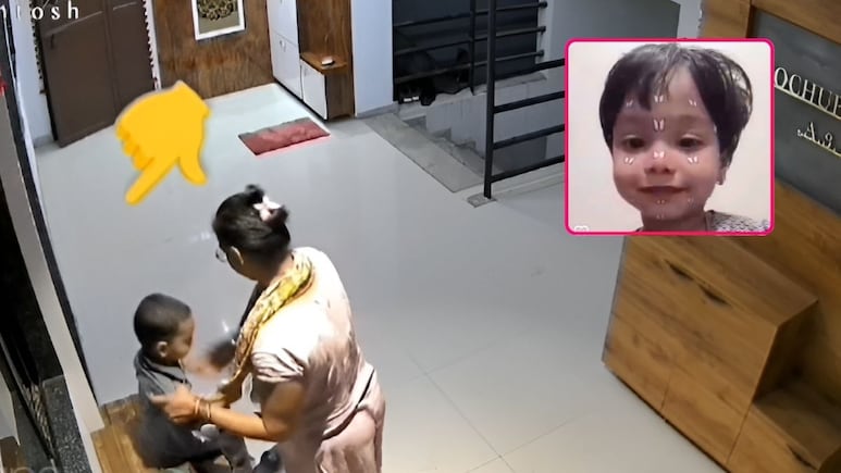 Vasai News : बाराव्या मजल्यावरून पडून 4 वर्षांच्या चिमुकलीचा मृत्यू, धक्कादायक CCTV फुटेज आलं समोर Vasai News : बाराव्या मजल्यावरून पडून 4 वर्षांच्या चिमुकलीचा मृत्यू, धक्कादायक CCTV फुटेज आलं समोर