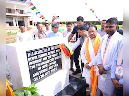 Gautam Buddha Statue: सीएम साय ने मैनपाट में भगवान बुद्ध की प्रतिमा का अनावरण किया, 30 लाख रुपये के विकास कार्यों की घोषणा