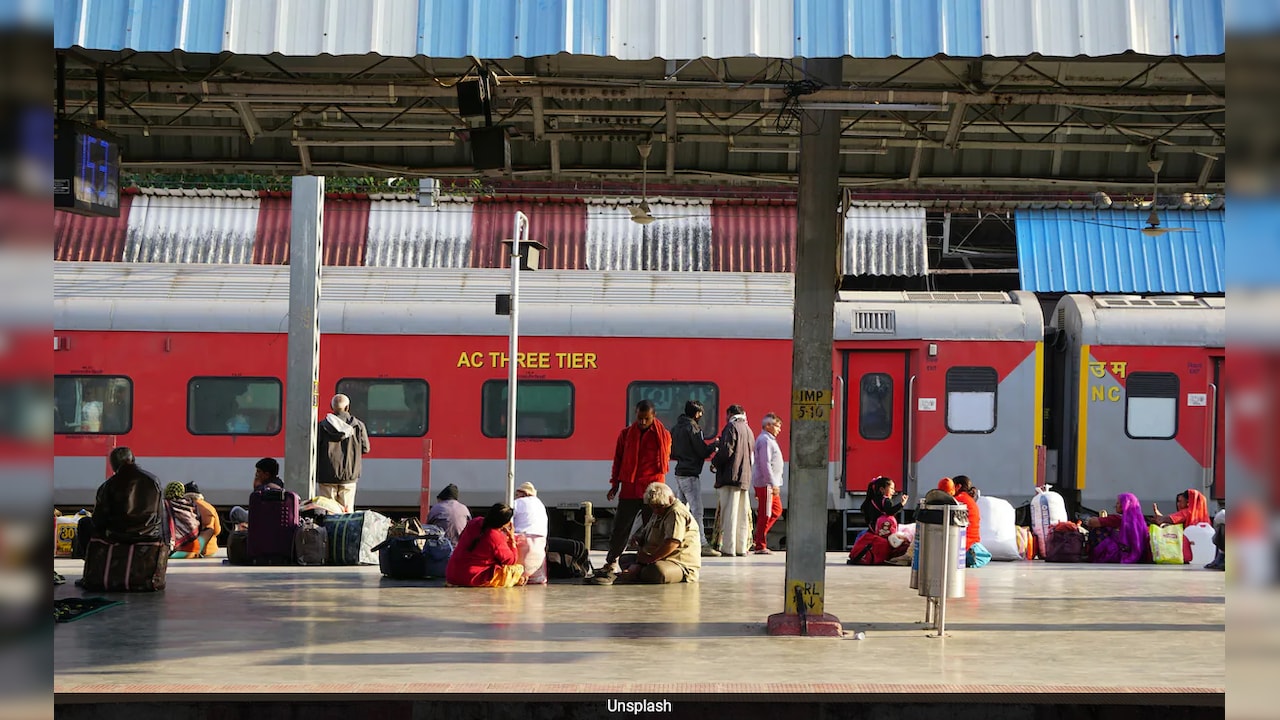 Railway के 5 गुना तक जुर्माने का कानून हो चुका है लागू, जानिए किस गलती पर कितना लग रहा दंड